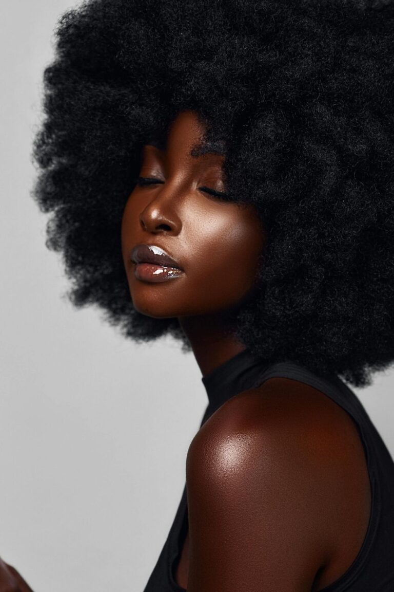 dark woman on beautiful afro hair