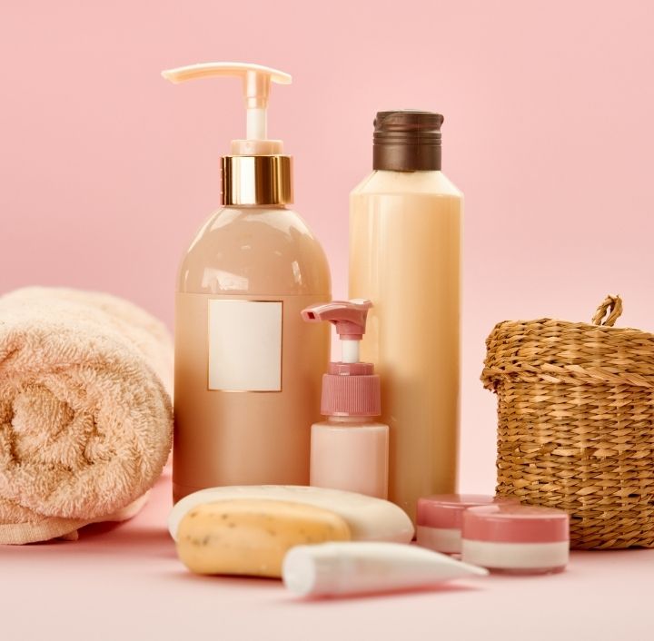 products for a simple weekly 4C hair care routine at home.