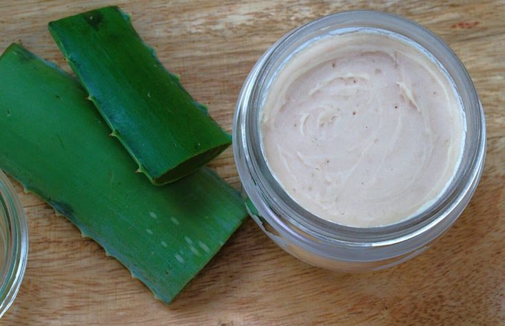 Aloe vera and shea butter for natural hair