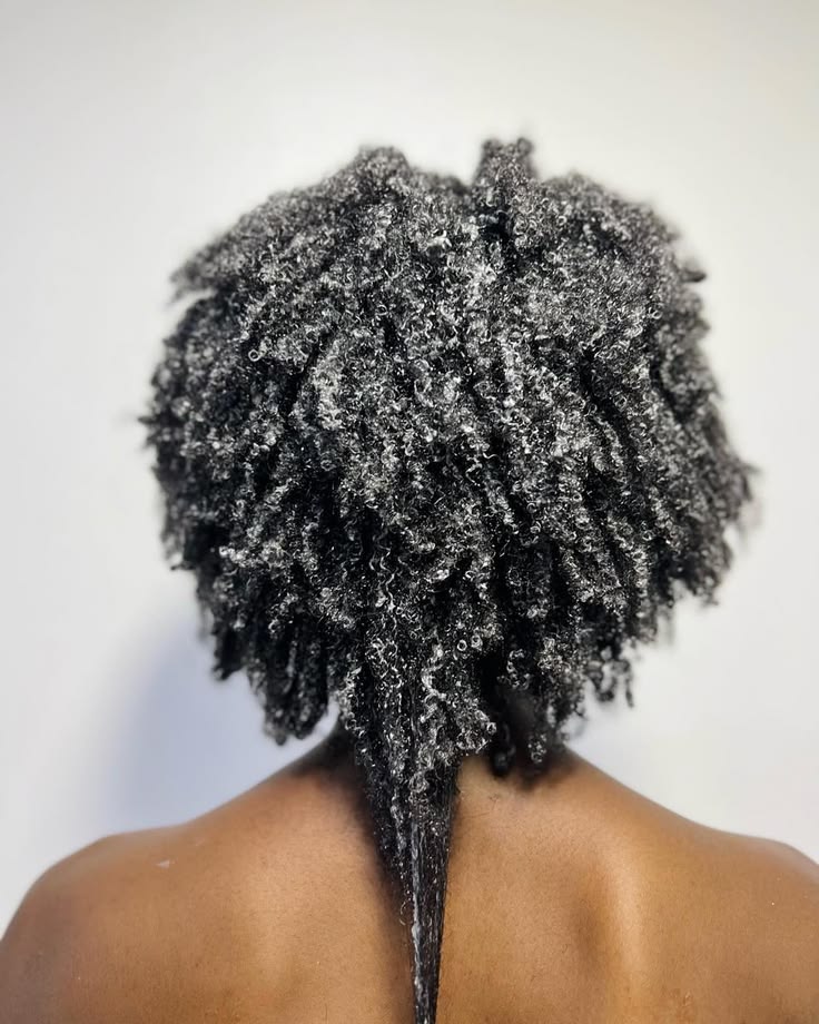 Deep conditioning tightly coiled natural hair