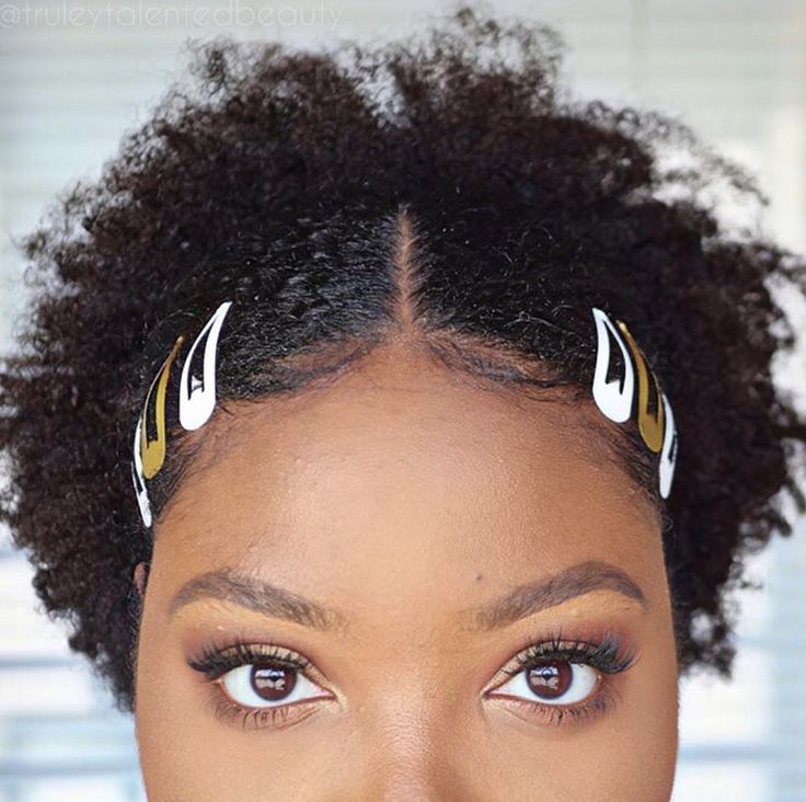 hair accessories used around natural edges
