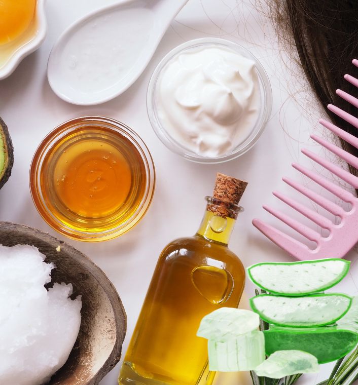 Natural ingredients commonly used for high-porosity 4C hair.