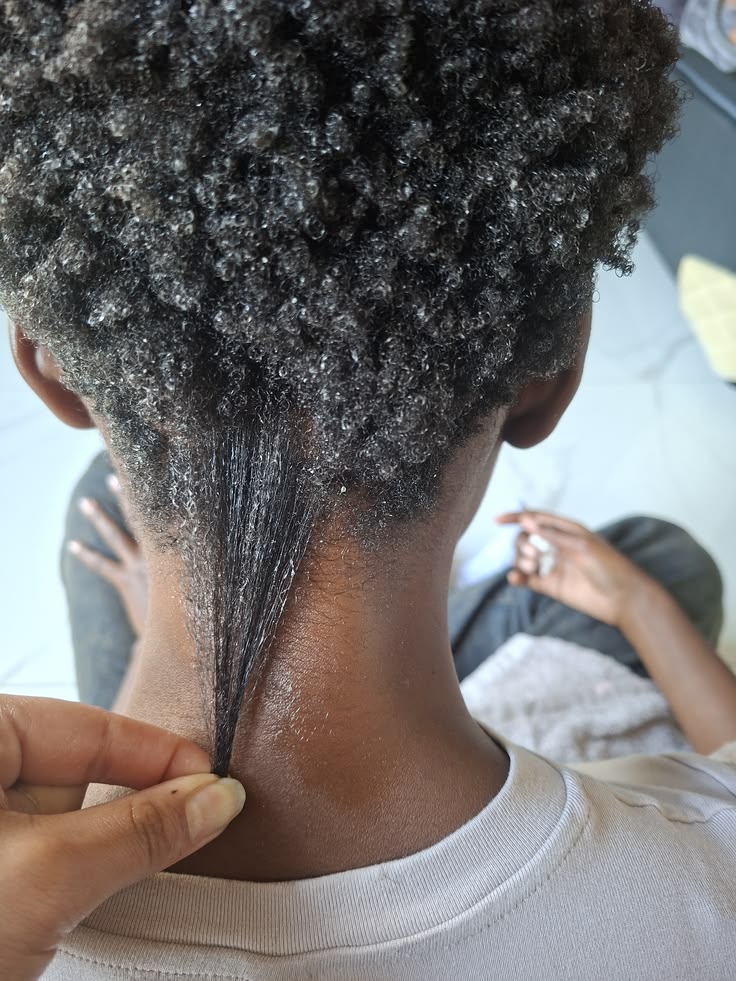 Moisturizing 4C natural hair during Harmattan