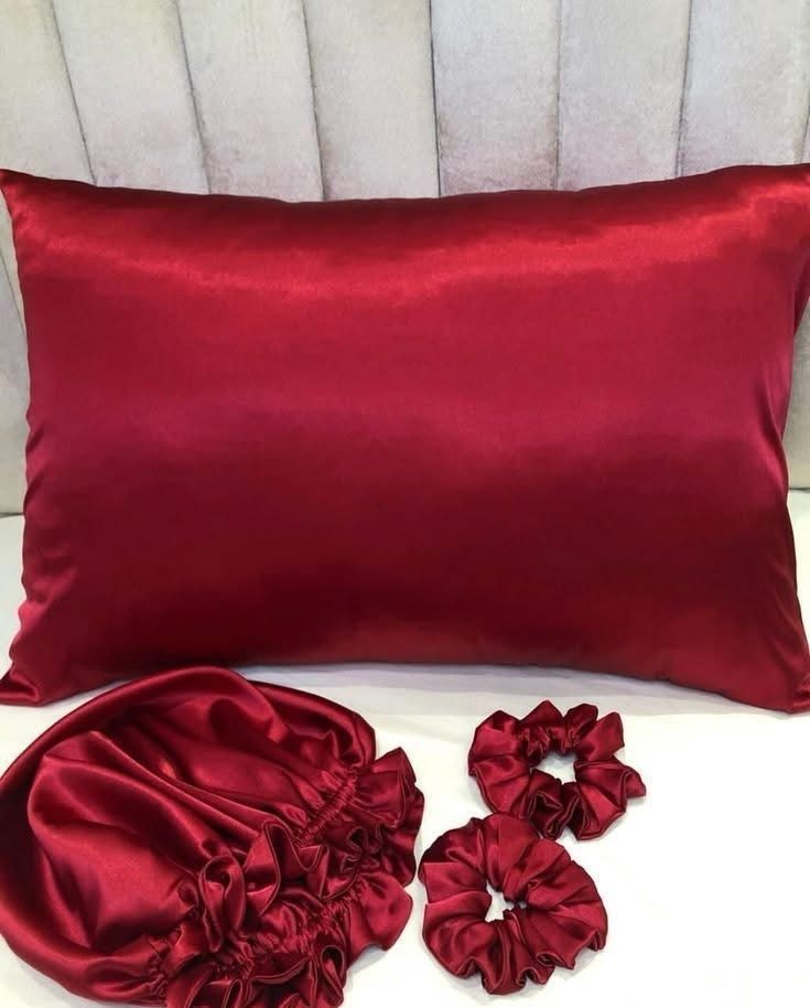 satin bonnet and pillowcase