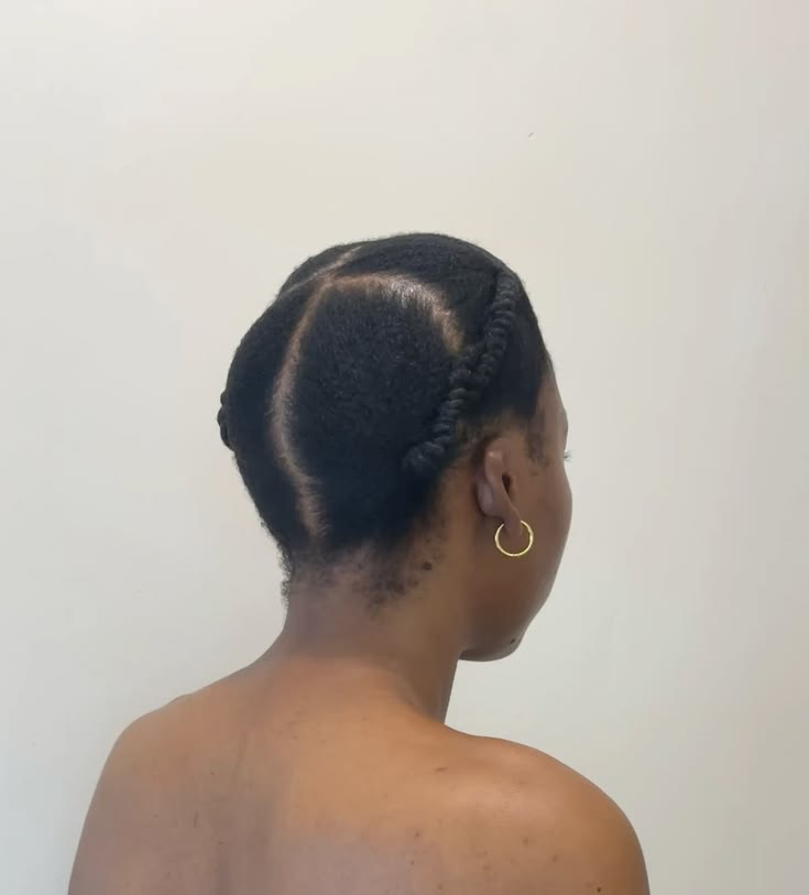 Natural 4C hair stretched with African threading
