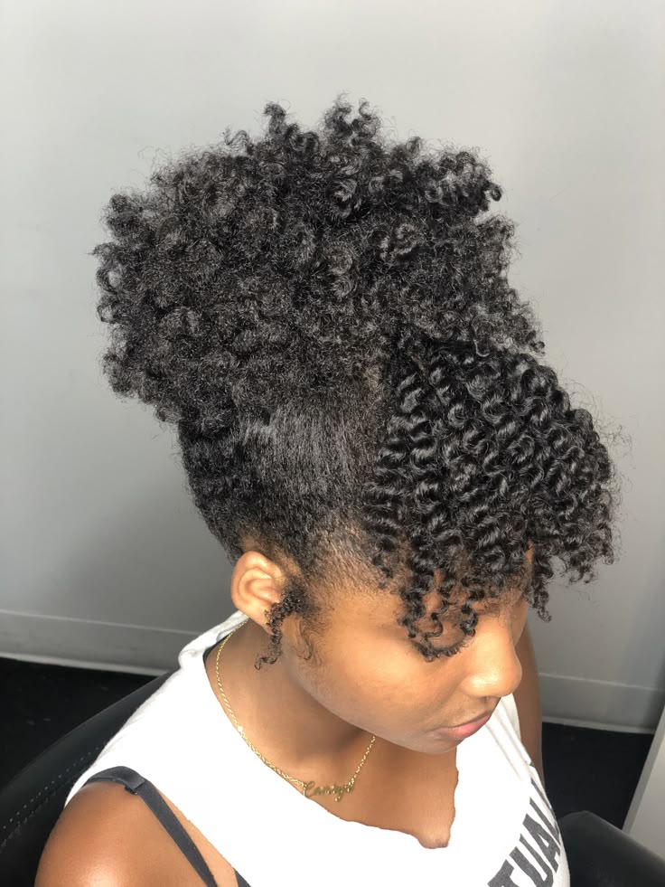 Natural 4C twist-out gathered into a puff