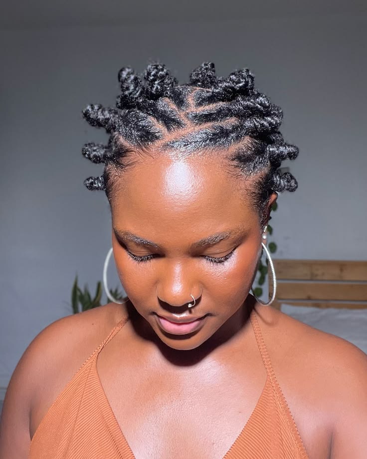 Bantu knots with flat twists for natural 4C hair