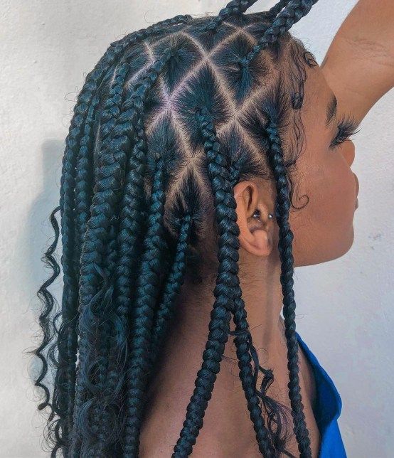 Diamond-part box braids hairstyle