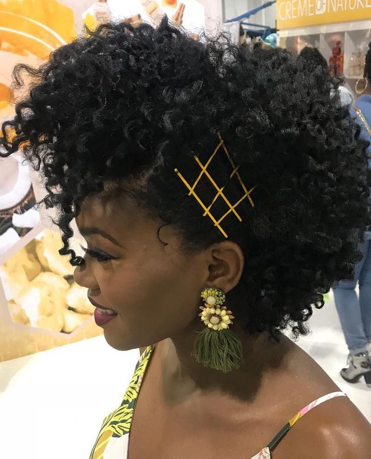 Faux hawk shape created from natural twist-out curls