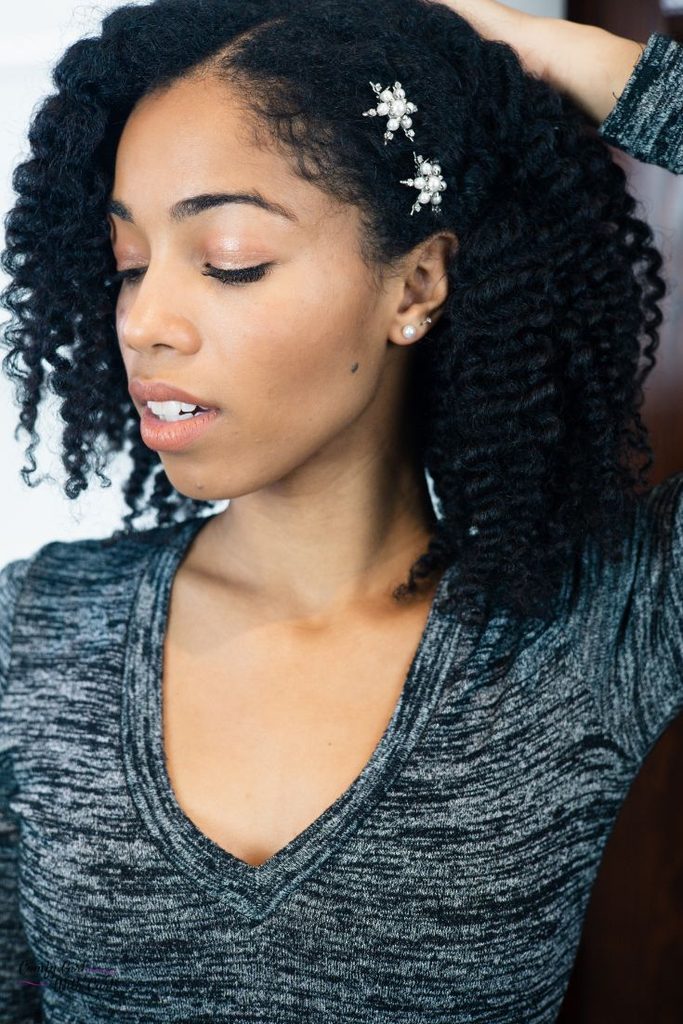 Twist-out with a decorative hair cli