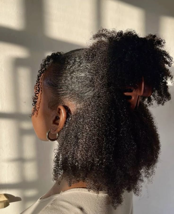 a healthy 4c hair school hairstyle