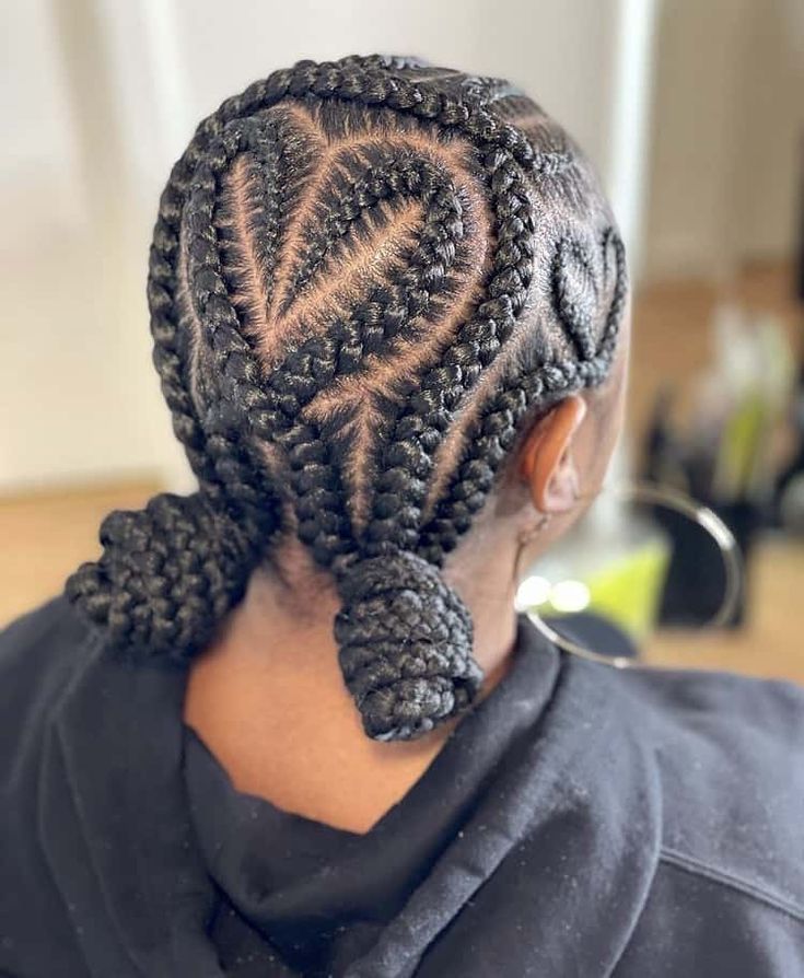 Heart-shaped cornrow hairstyle
