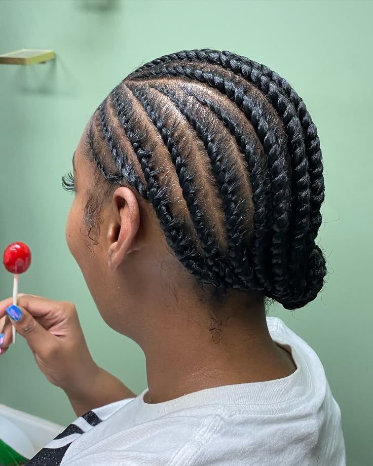 Natural 4C hair styled to protect the ends during fall