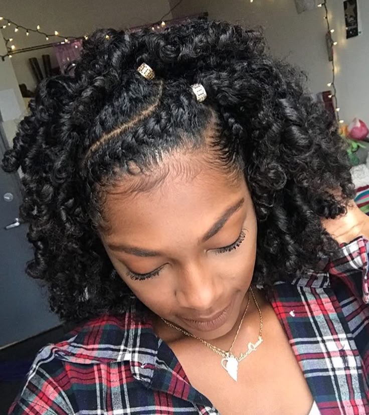 Twist-out with two small front twists